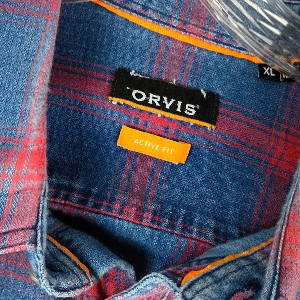 Orvis Active Fit Flannel Button Down Shirt Men XL Blue Red Plaid PocketsOutdoors - Picture 3 of 9